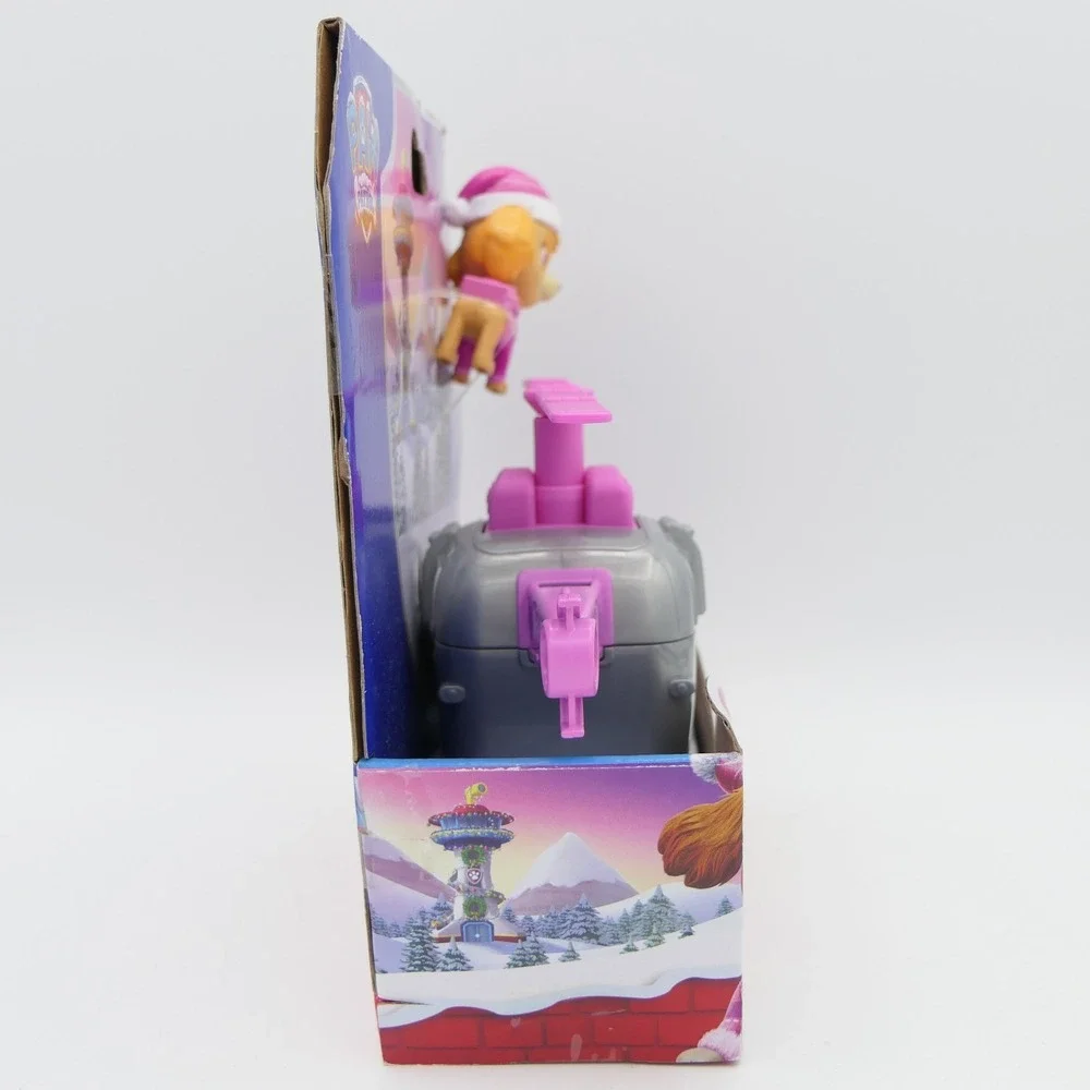 Spin Master Paw Patrol Skye Holiday Helicopter Vehicle & Figure Toy Set Age 3+